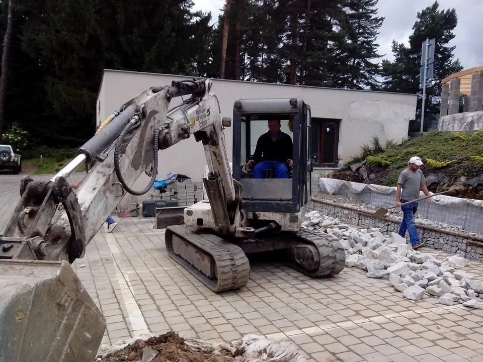 Gabionová opěrná zídka Lipno nad Vltavou — fotografie 2