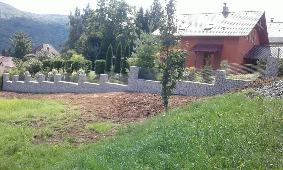 Gabionový plot Povrly — fotografie 5